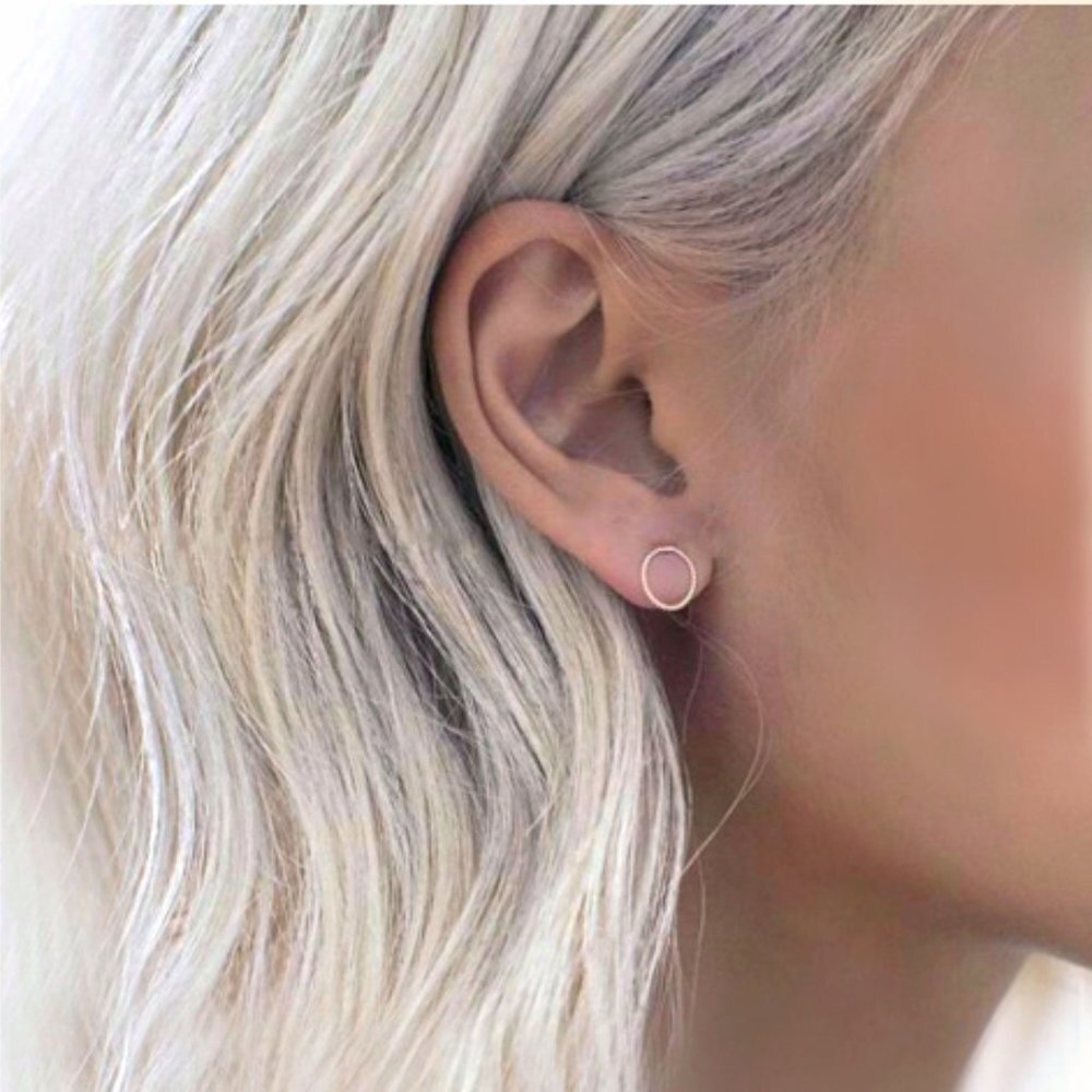 "Circle of Life" Minimalist Simple Stud Earrings - Picture 2 of 8